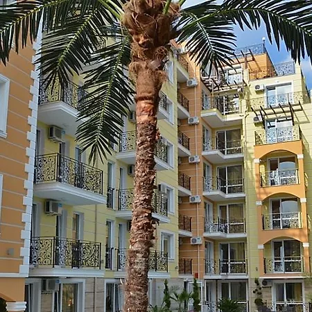 Apartment Sweet 1 & Chaika Area *