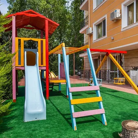 Apartment Sweet 1 & Chaika Area